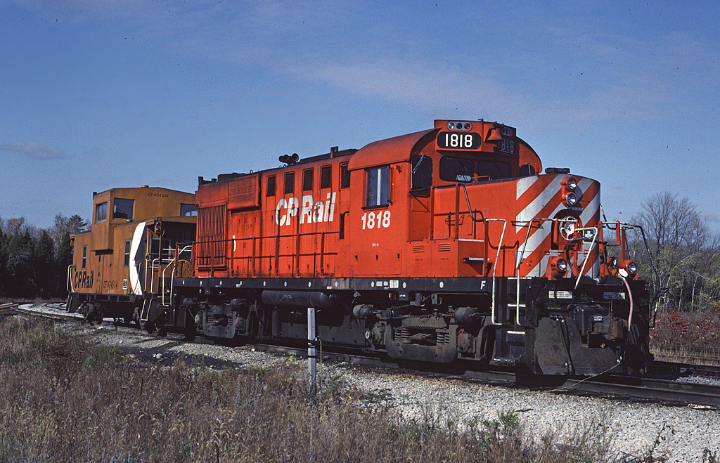 CPR RS-18u 1818 sits out the weekend at Guelph Junction.