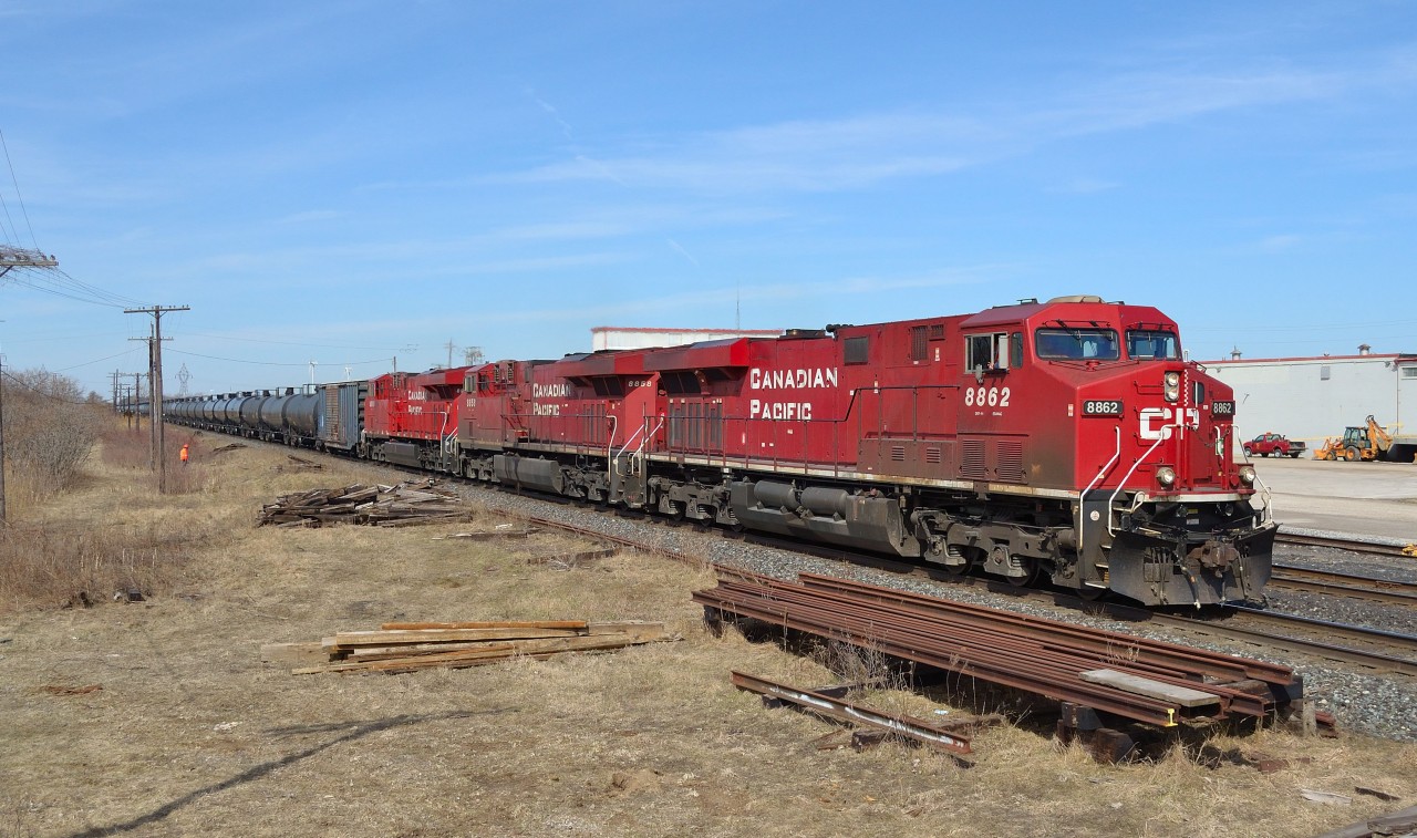 CP 608 heads eastbound thru Tilbury with a trio of GE power.