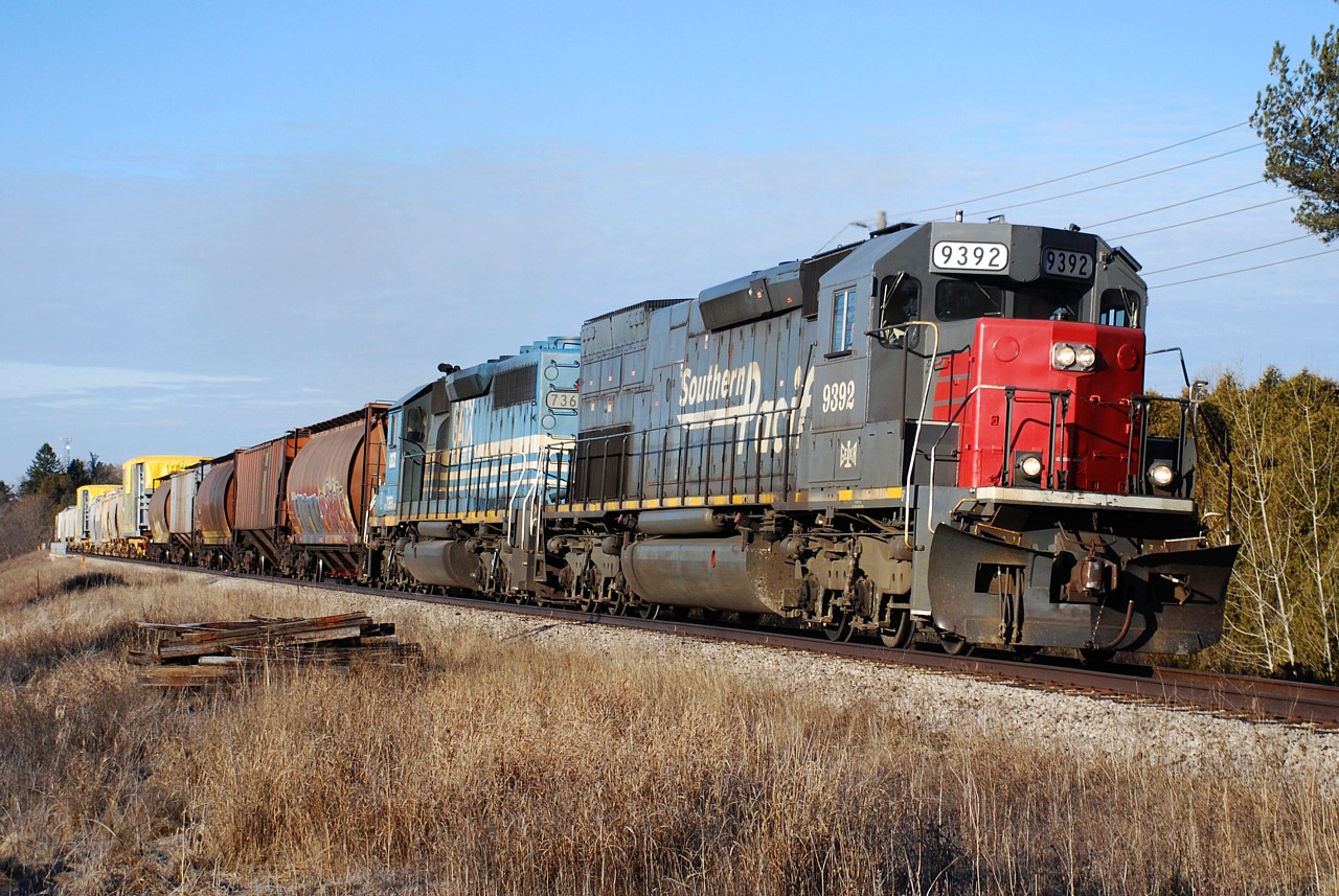 GEXR 432 excellerates up to track speed after making a lift at Guelph Junction and obeying the 10 mph speed restriction within City limits.
