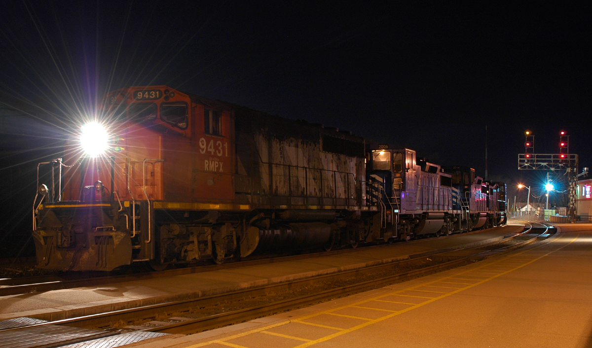 597 with CEFX 2019 - CEFX 2014 - CEFX 2006 - RMPX 9431 has arrived at Brantford after dropping it's train at Paris Jct