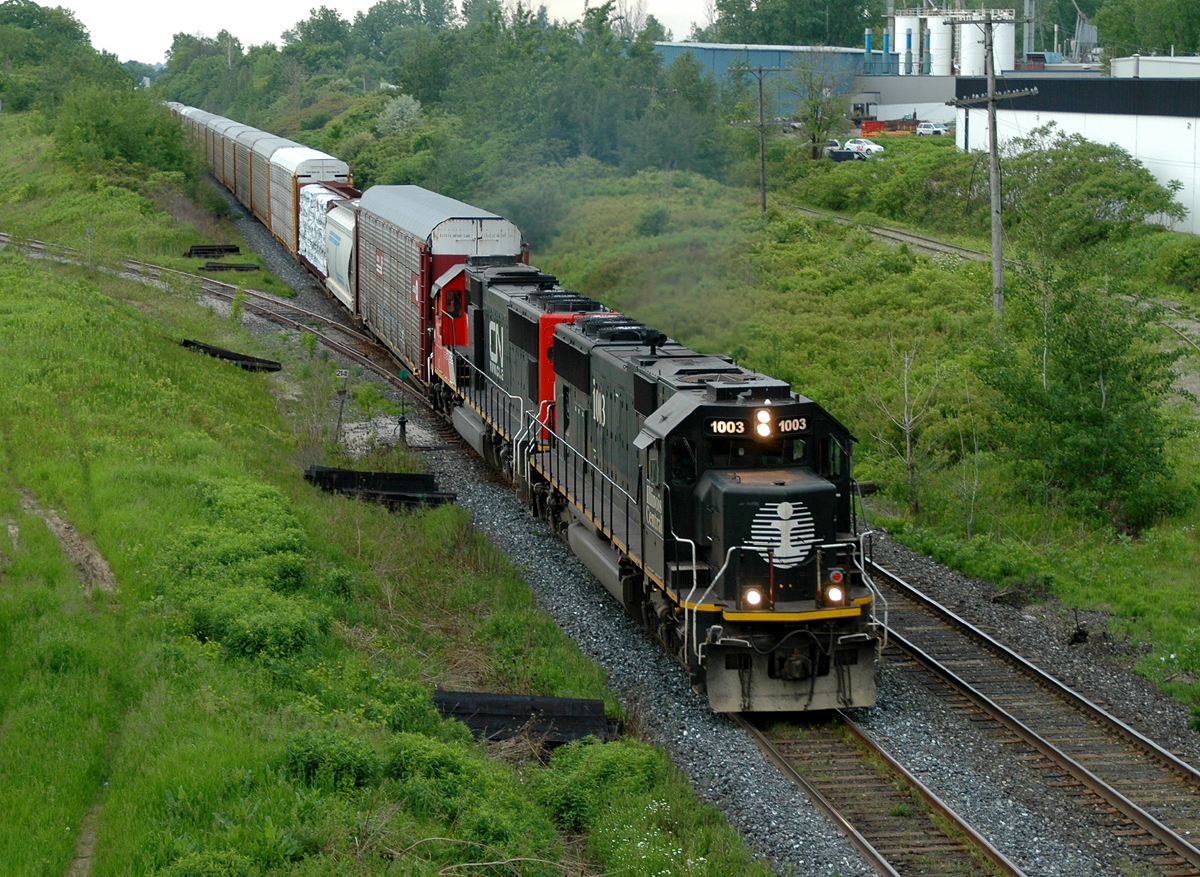 "IC" 148 heading east towards Massey's with 1003 - 1039 in charge