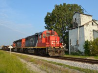 CN 438 passes by the old abandoned grain elevator at Prarie Siding on its daily trip to London.