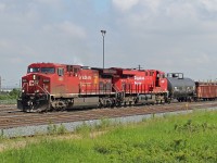 AC4400CW CP 9625 and ES44AC CP 9362 prepare to leave CP's Clover Bar Yard in East Edmonton.