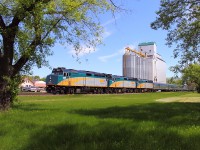 VIA's westbound "Canadian" blasts through Oakville with three units and 28 cars.