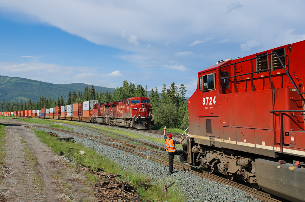 Who's railroad is this, anyway?! CP AC4400CW 9615 meets sister CP ES44AC 8724 at Swan Landing on CN's Edson Sub. Detouring due to floods/washouts on home rails are CP trains 113-17 (F30551 23 - 9615W) and 112-22 (F30052 22 - 8724E).