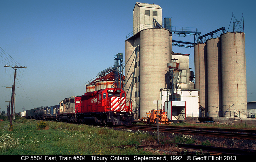 CP 5504 East, with a SOO Line half-sister, leads train 504 through Tilbury and past St. Clair Grain on September 5, 1992.