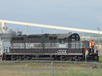 The crew on CANDO CCGX 4012 are busy switching cars at Resolute Forest Products Ltd. in Thunder Bay, ON