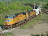 <b>Norfolk Southern</b> Train 328 is rounding the Cowpath heading to Buffalo with a pair of UP's for power.
