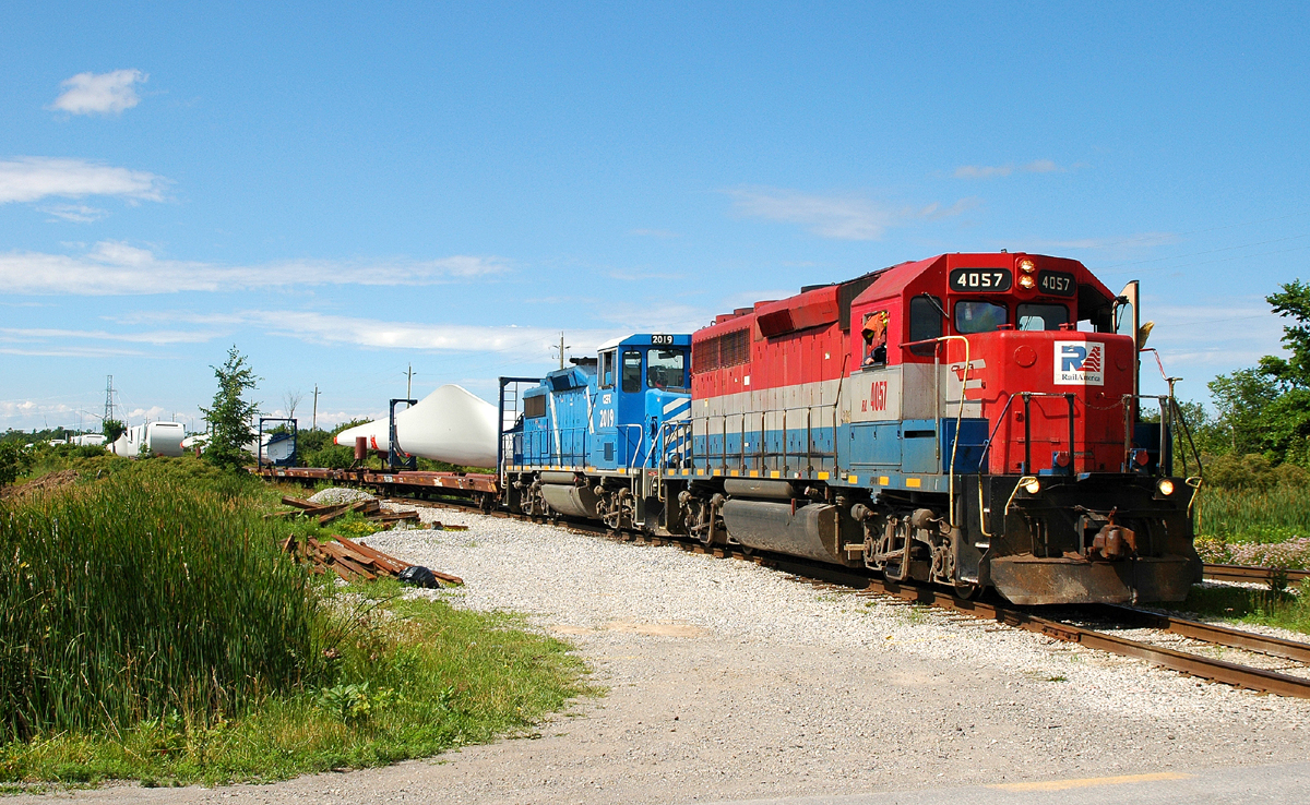 X596 making the turn West towards it's final destination