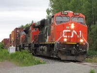 CN 121 was running really late on this day which let me photograph the units pretty good.