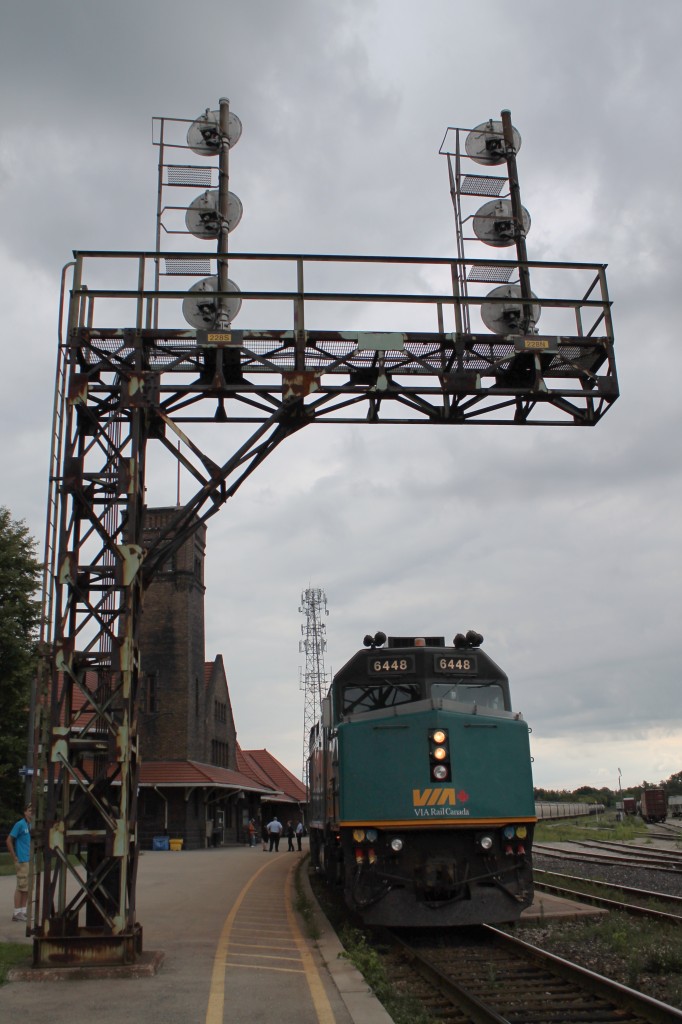 VIA 76 stopped at Brantford, Under signal 228S, 16:35.    Nice VIA crew.