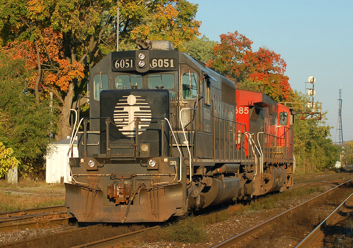 398's power (CN 2585 - IC 6051) heading back to the train after making a setout at Brantford