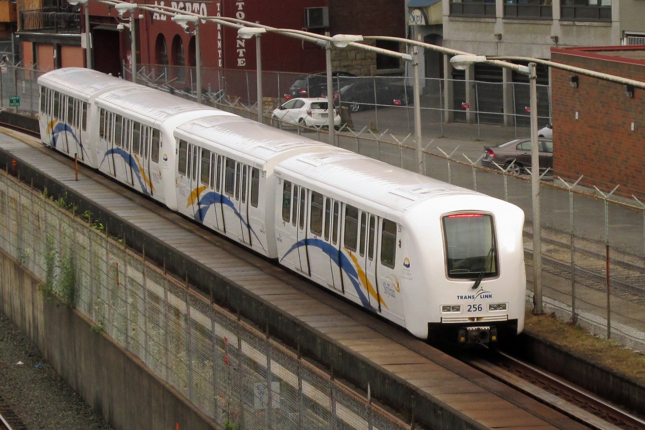 Translink "Skytrain" (Vancouver) MkII Bombardier 4 car set with #256 leading.  Built in 2001-02 these train sets were added when the Millennium Line opened.
