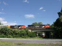 The 401 from Joffre Yard , taking the déviation track of the seaway , on way to Tashereau Yard !