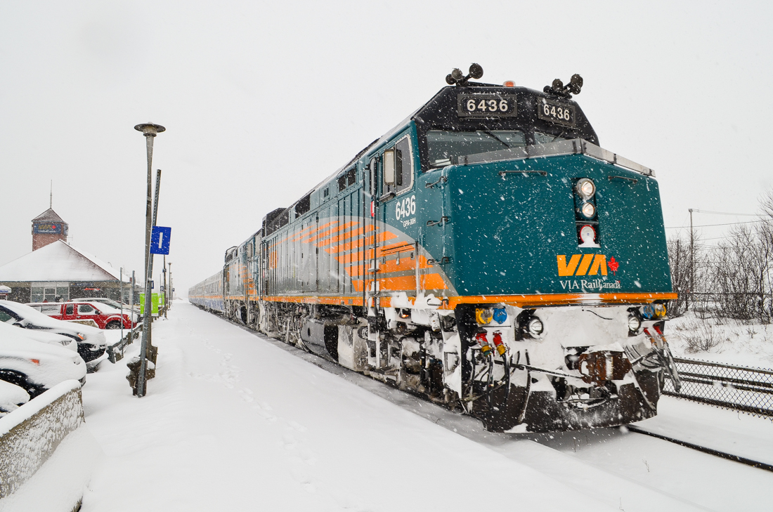 A VIA eastbound makes its station stop at Dorval. The (very snow covered) consist was VIA 6436, VIA 6414 and 4 LRC cars on a snowy January day. For more train photos, check out http://www.flickr.com/photos/mtlwestrailfan/