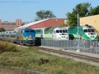 VIA 84 is passing the GO Transit Kitchener layover facility, with equipment for Trains 208/212 resting for Monday mornings commute. 607, the only engine in the 'new' scheme at present, rests beside 642 beside it providing a comparative.