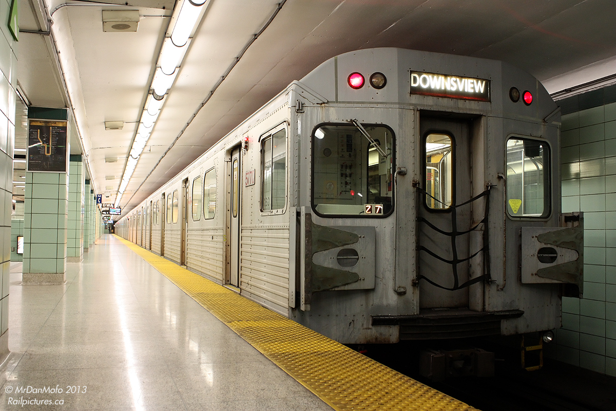 It's a quarter to 10 at night, and the rush hour crowds have thinned out considerably. A well-worn TTC H5, 5770, trails a southbound train sitting on the upper platforms of St. George Subway Station, ready to head south down the University line to Union and beyond. With only a year and change left, the clock was ticking down not just for the end of the day, but the end of the fleet of ~140 1970's yellow-doored H5 subway cars, which were still easy to find at the time. Today there are none, replaced by shiny new Toronto Rockets and ho-hum T1 cars.