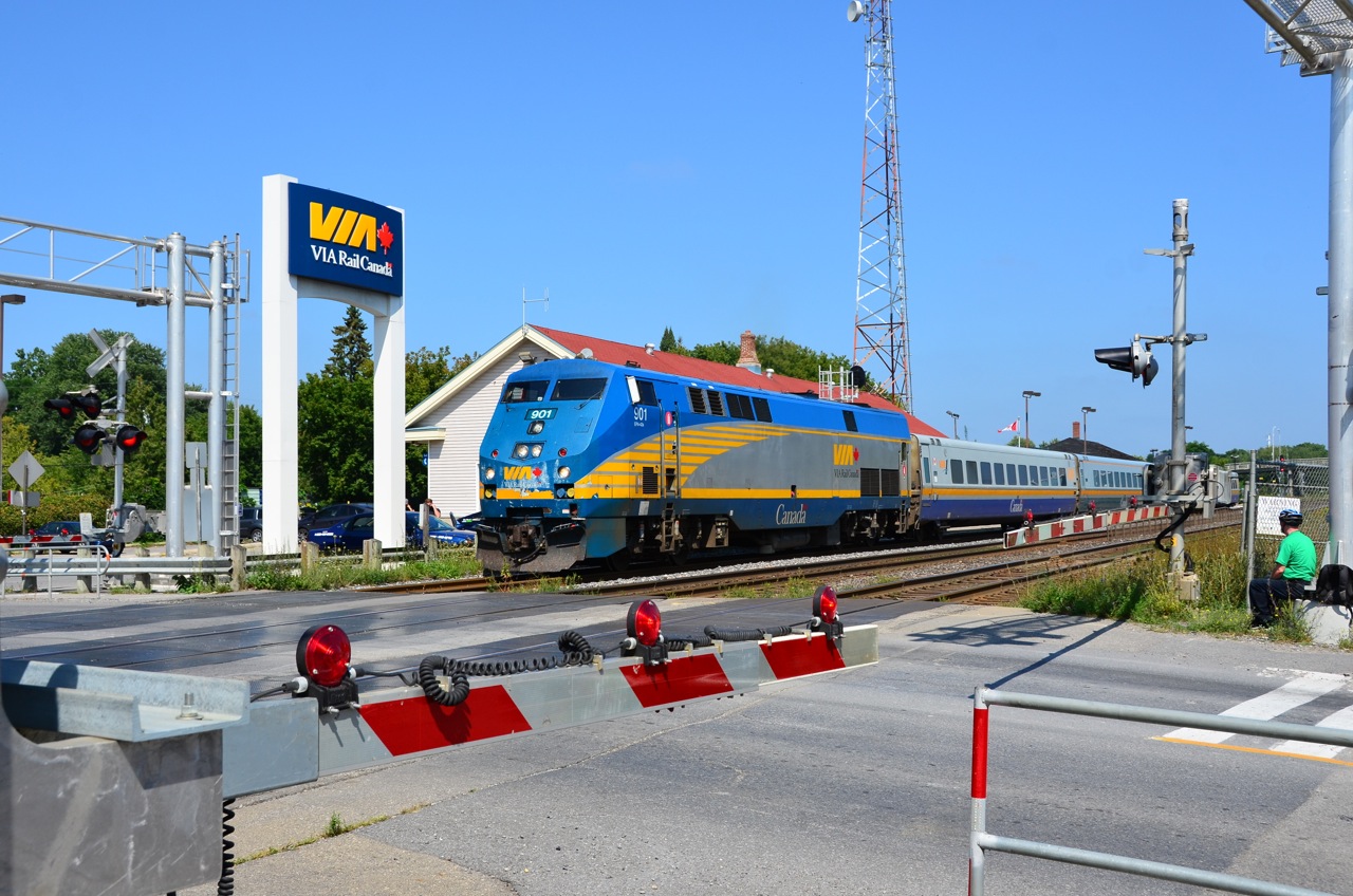 VIA Rail #45 gets underway after stopping in Brockville en route from Ottawa to Toronto.