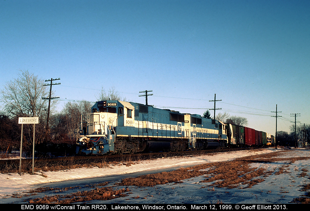 Conrail RR20 backs out of CP's yard in Windsor, Ontario sporting a pair Oakway SD60's on this day.  The Oakway's had come in on a Powder River coal train and were laying over at River Rouge yard, so the crew decided that it would be good power for them today.  Non-Conrail power was pretty normal on RR20 with C&NW, UP, BN, Oakway power coming in on the transfer as it was laying over @ River Rouge waiting for coal trains to be unloaded.