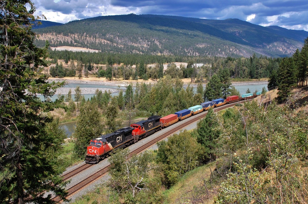 CN nos.2232&2102 are running alongside the North Thompson River just south of McLure and are headed for Kamloops with an Intermodal.