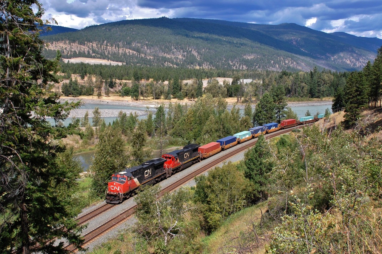 CN nos.2232&2102 are running alongside the North Thompson River just south of McLure and are headed for Kamloops with an Intermodal.