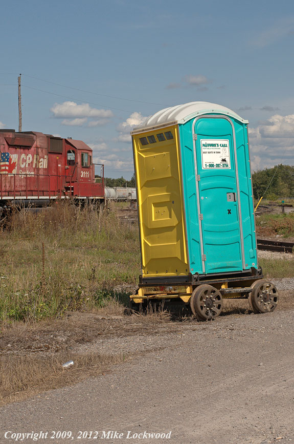 I would suppose that this may be one of the more important pieces of equipment that travels with the tie gang; the honeypot car. 1640hrs.