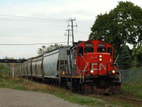 587 crossing Grey street with CN 4022 in the lead. This is the largest train I have ever photographed on this line being 15 cars (1 Ingenia / 14 SC Johnson)