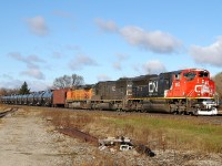 FPON! CN U710 rolls downgrade through Brantford with a rather frosty looking CN 8825 leading IC 1022 and BNSF 4011