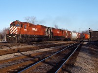 CP 507 rolls through Dorion behind CP 4700 and CP 4512.