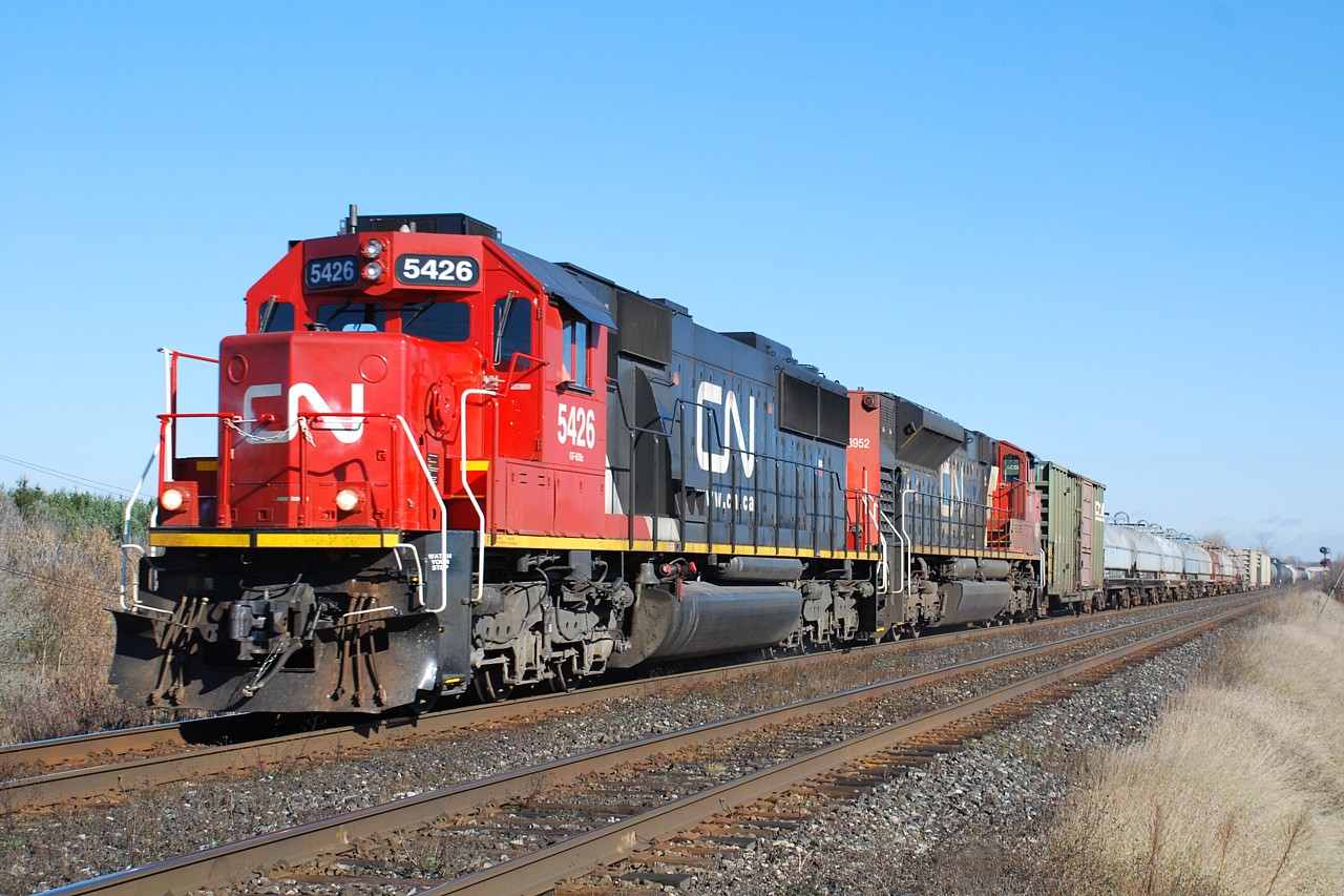 CN 331 approaches Power Line Road West, east of Brantford, on a bright and cold November morning. Thanks again Joe for the heads up.