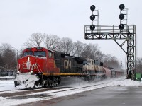 FPON is back in full swing! CN 2525 - BNSF 9614 leading 331 through Brantford
