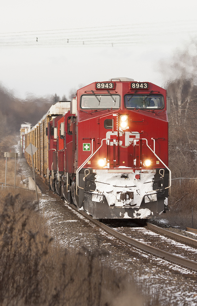 8943 takes charge on 420.