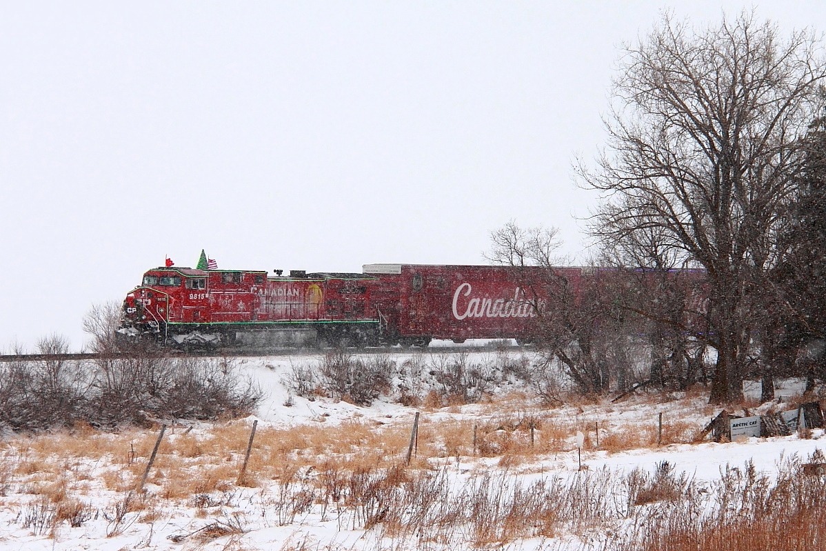 The CP Holiday Train approaches the switch at Esmond were it will take the north track in preparation for the arrival in Portage.