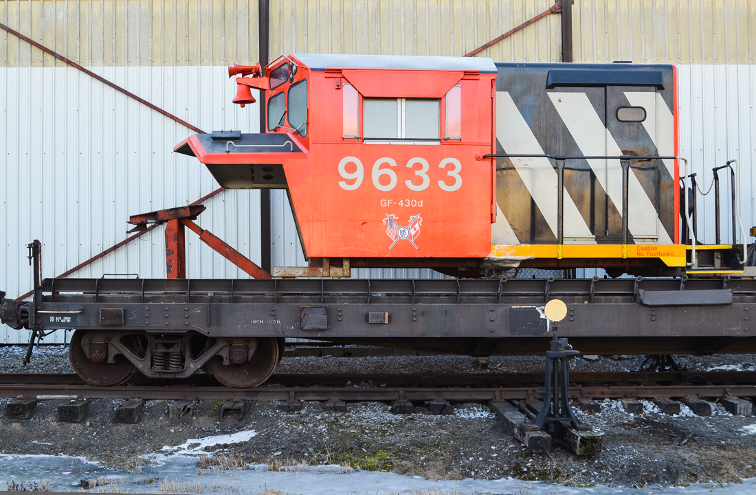 While it would appear that this CN locomotive simulator has been donated to Exporail, unfortunately that is not the case, as it is for sale.....
http://ottawa.kijiji.ca/c-buy-and-sell-art-collectibles-Locomotive-Simulator-W0QQAdIdZ536385717