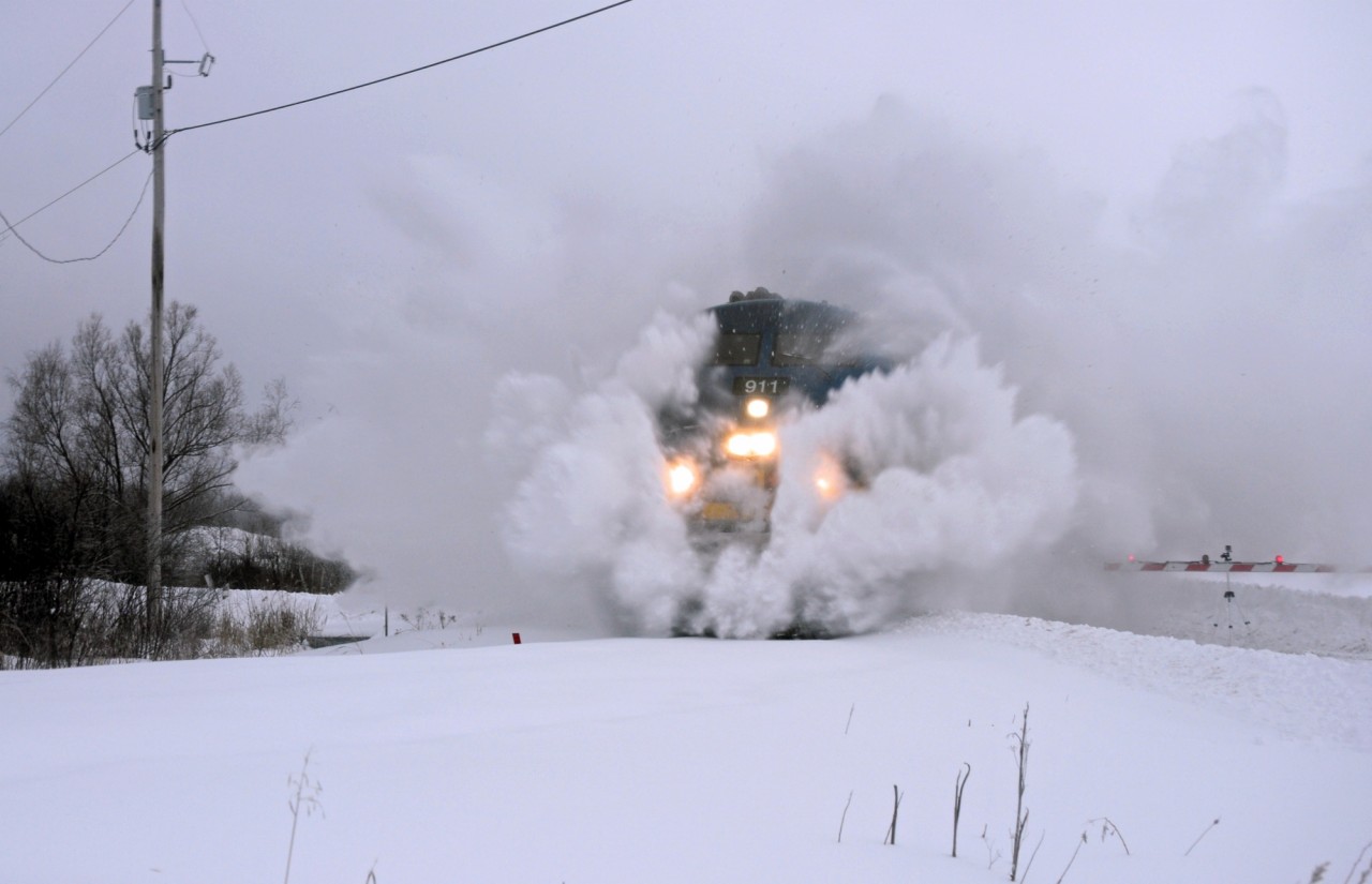 VIA 632 Smashes its way east to Montreal through fresh snow and snowbanks.