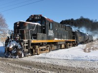 Trillium Railway 1842 throttles up on its way into St.Thomas spewing its iconic thick black ALCO exhaust.
