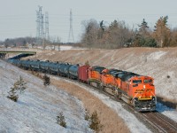 More BNSF ! U710 is on the downhill stretch as it approaches Beare with BNSF power. 