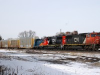 U710 was followed a little later by CN 382 with CN 5800, CN 5454, SVGX 7302 and 98 cars