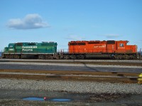 CP 5794 with CP GP38AC 3005 in the paint scheme of former CP Rail subsidiary E&N Railfrieght.