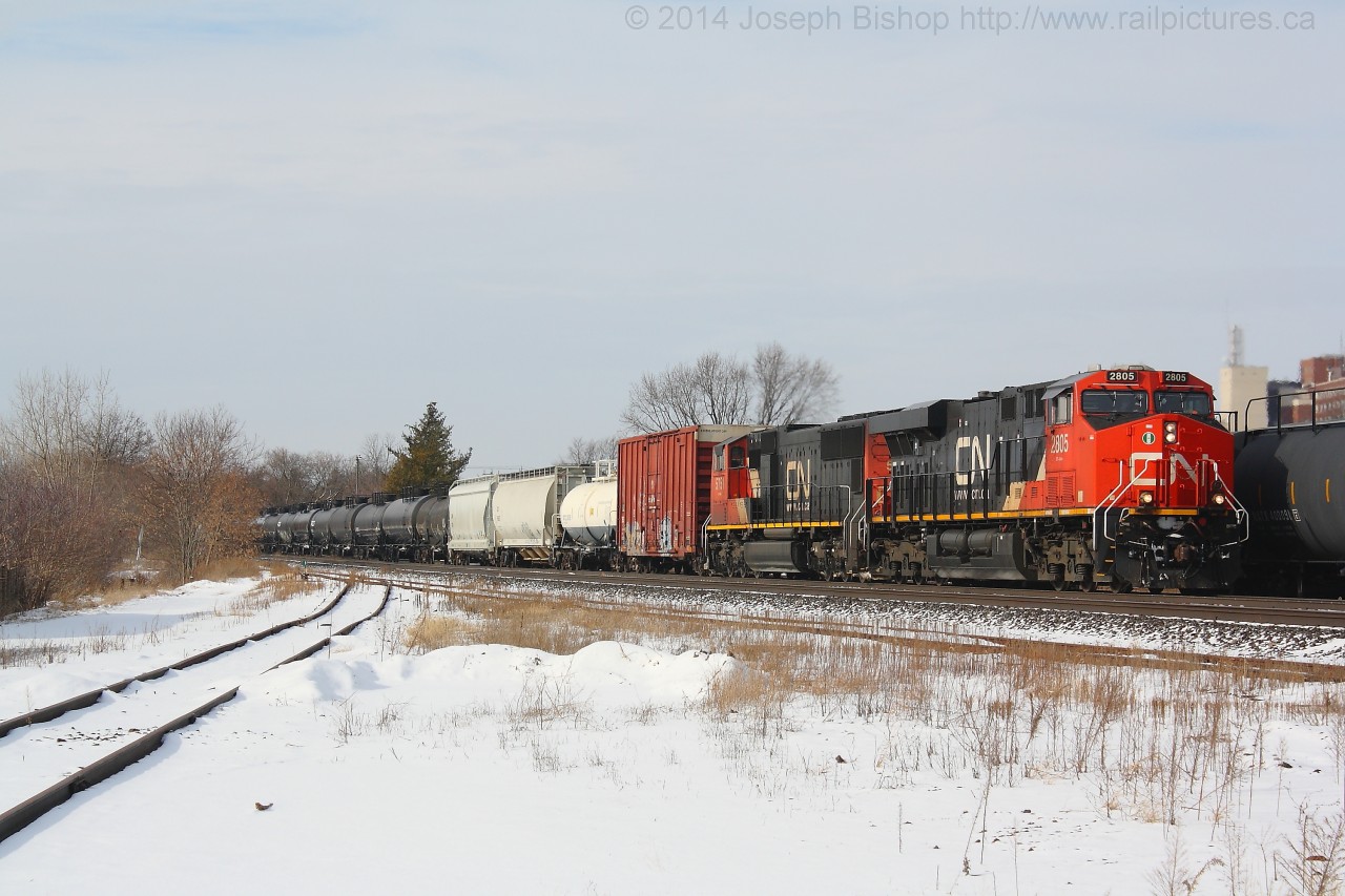 CN 2805 leads train 394 into Brantford, to my knowledge this is the second time that one of the CN ES44AC's has been on a freight on the Dundas Sub.  The ES44AC's are some of CN's newest locomotives and have mostly seen service on the West Coast and some work in the United States.