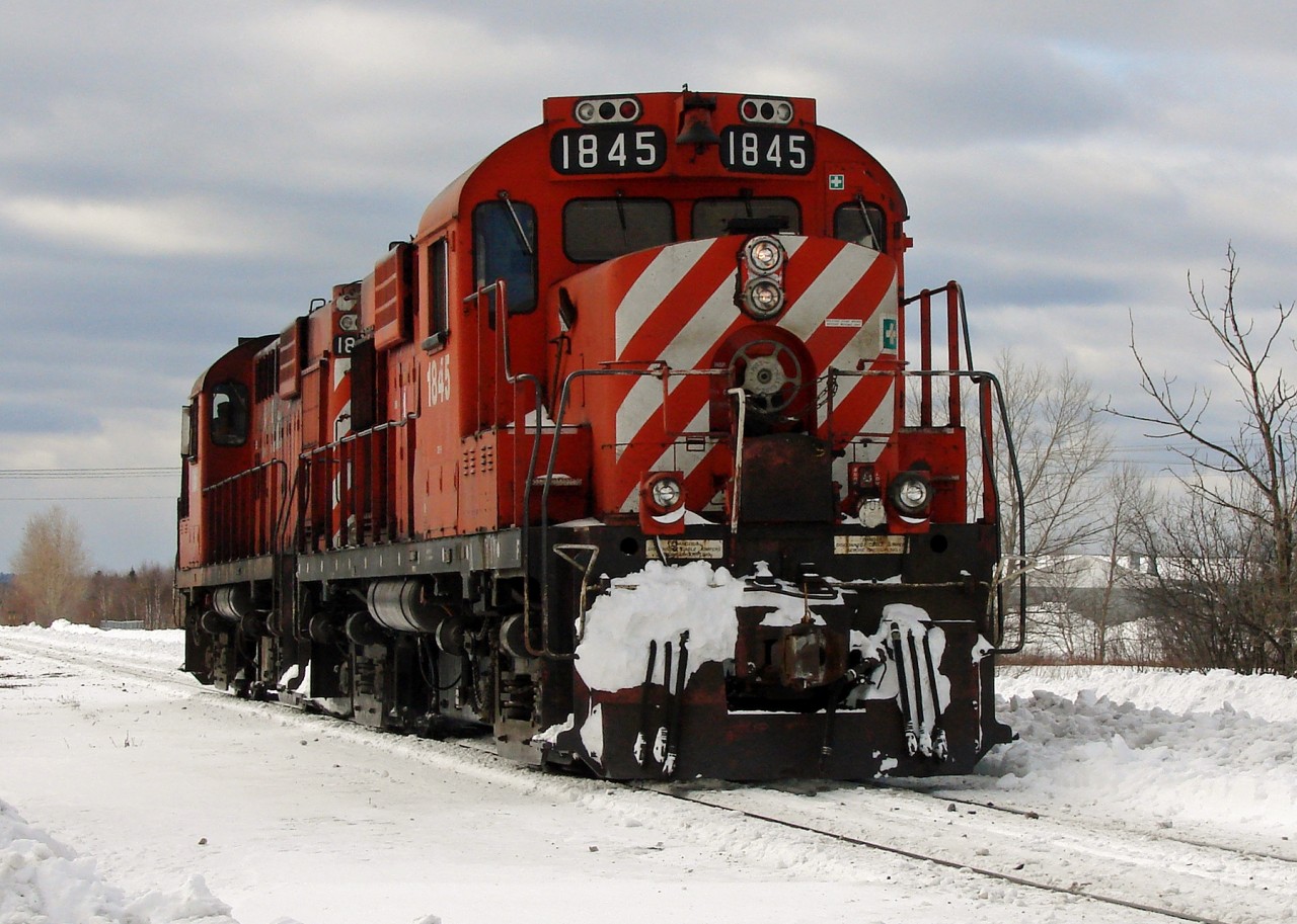 NBEC 1845 and a second former CP Rail RS18u head south on the Newcastle Subdivision.