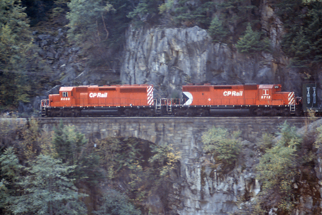 Crawling over the stone bridges at Hells Gate.
