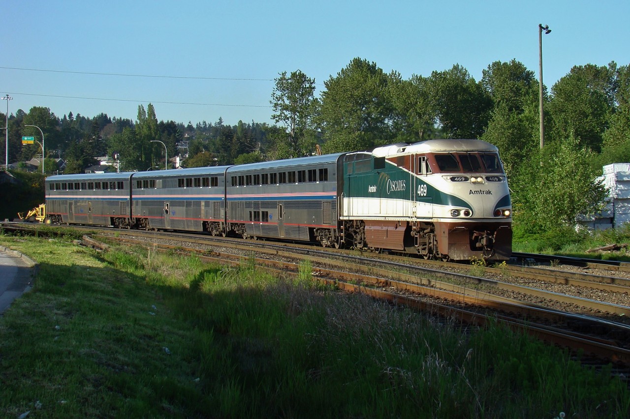 The southbound Cascades waits for traffic to clear in BNSF's New Westminster yard before continuing its journey to the US.