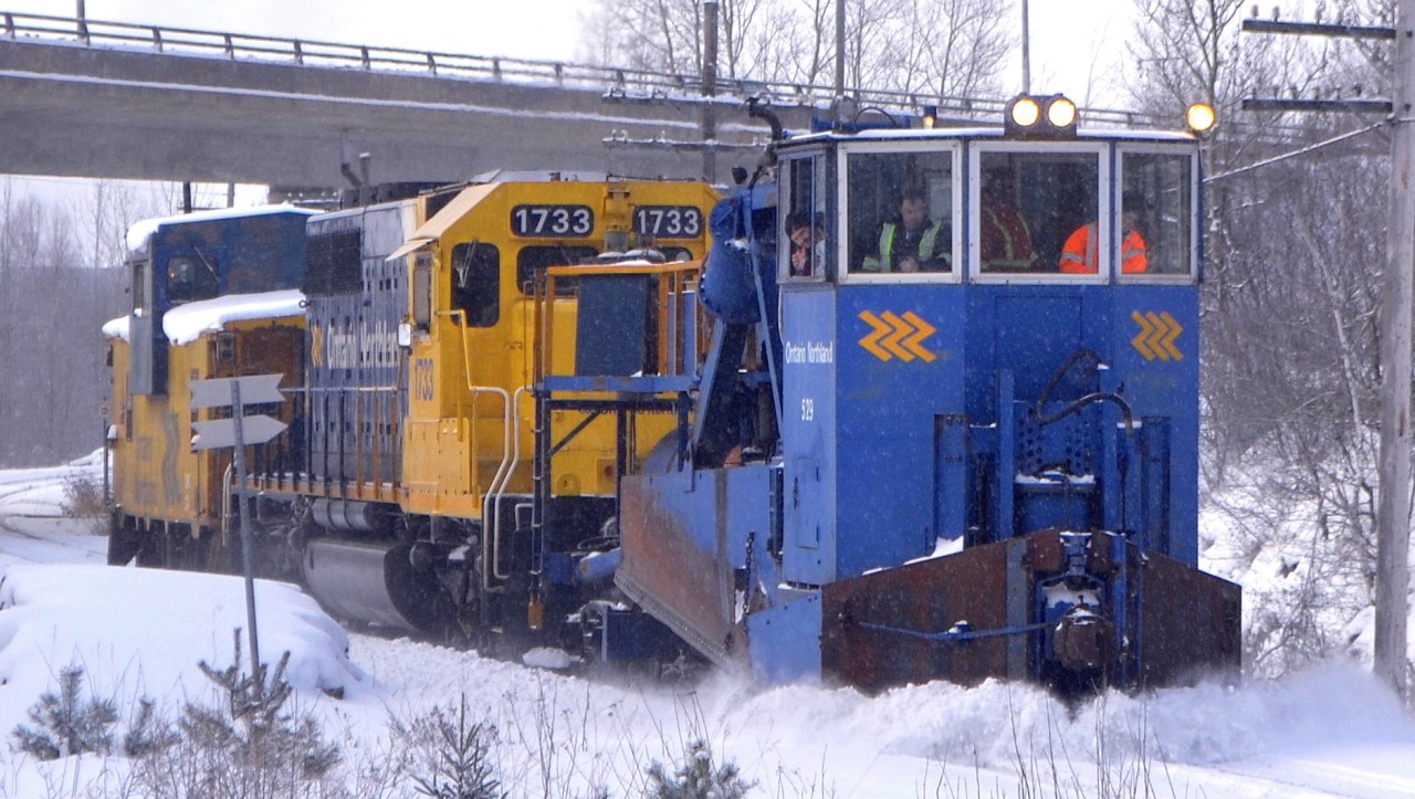 Big Blue Returns! Work Plow ON 1733 heads north on the Temagami Subdivision spreading the Right of way along the entire ONR network.