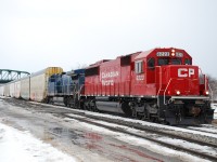 CP 246 was a rocket across the Hamilton Sub. today. They were first delayed about 3 hours in Smithville waiting for a broken rail to be replaced. They then arrived at Fort Erie right at dispatcher changeover and sat for another half-hour or so before anyone at CSX would answer the radio. It’s a good thing the engineer brought a copy of the Hamilton Spectator with him!