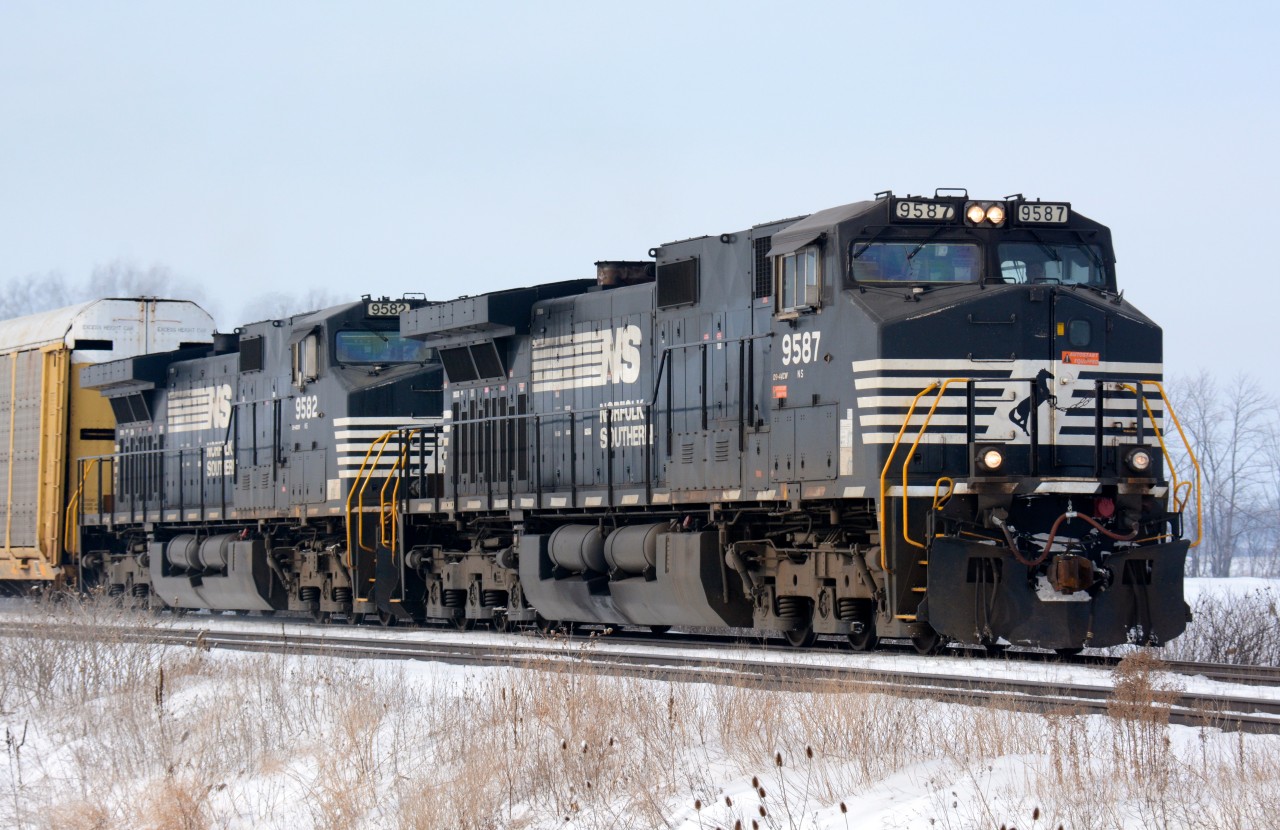 NS9587 and NS9582 eastbound at Waterworks Road east of Sarnia, Ontario.