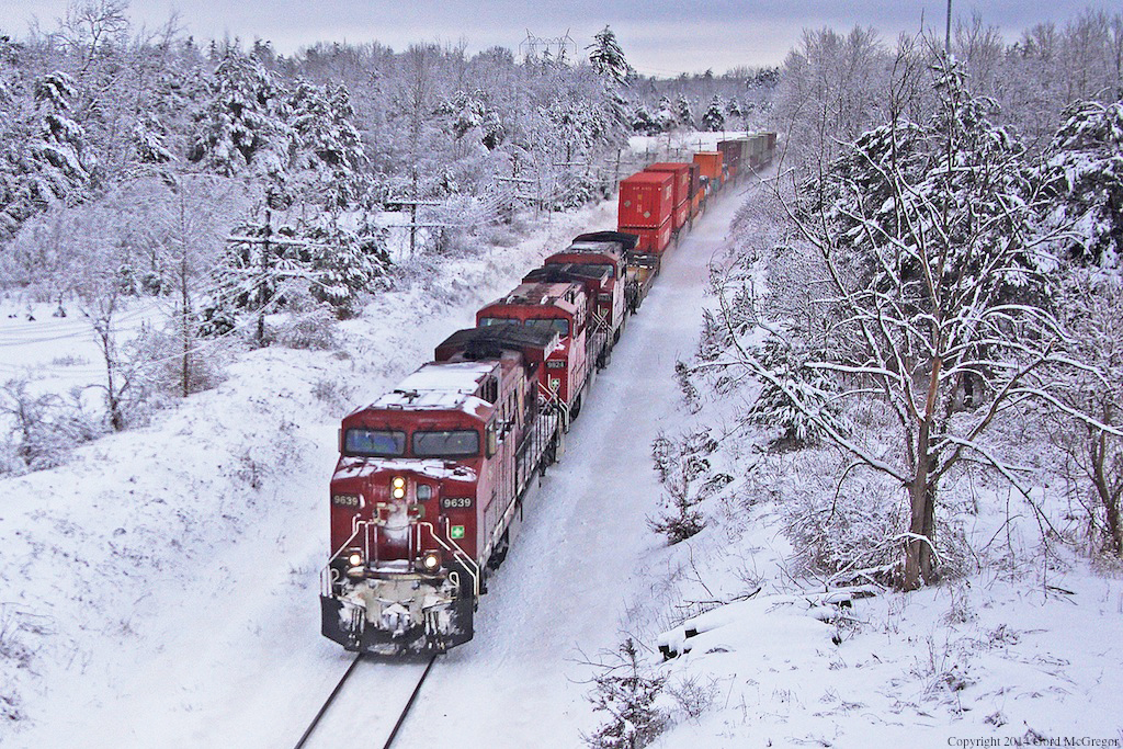 113 sails through the Winter wonderland approaching Cherrywood.