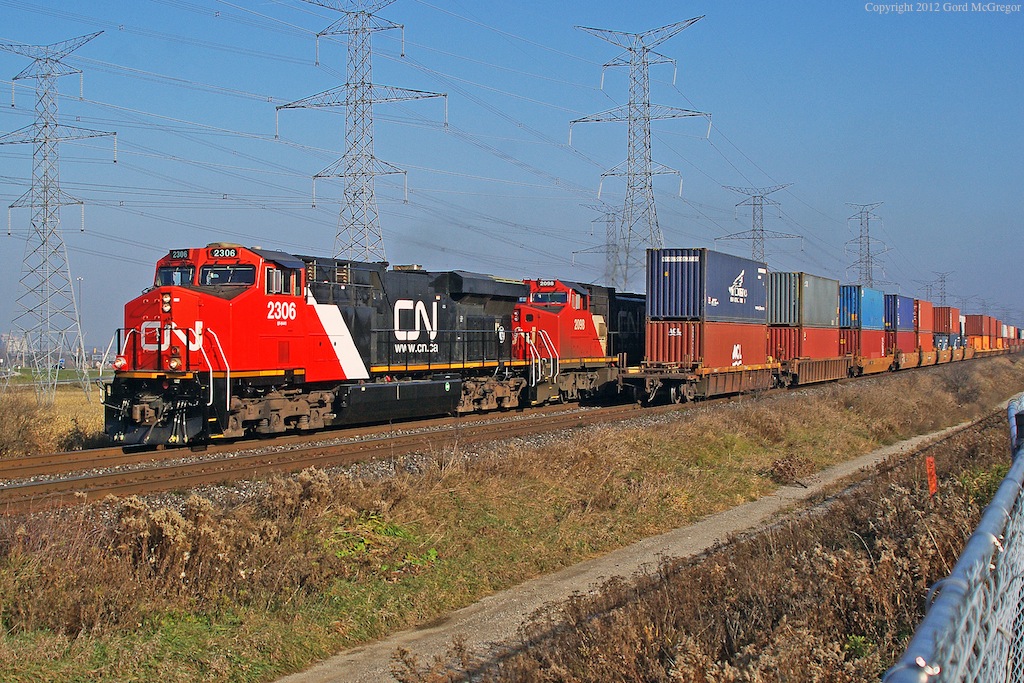 107 doubling its train and passing the second section of the train in Unionville Ontario.