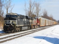 <b><i>FPON Continues</i></b> <br>CN 393 struggles up the hill with NS 8091 and BNSF 728 in charge of a large train.  When I found out that 393 had the NS and the "fakebonnet", heading to Copetown to get a shot seemed like a good call.