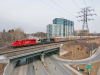 Diverging onto track one for a meet with a dimensional train, a rebuilt SD30C-ECO leads a London built SD70ACe on train 147.